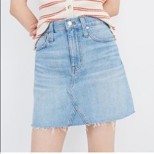 Madewell Denim Skirt size 25